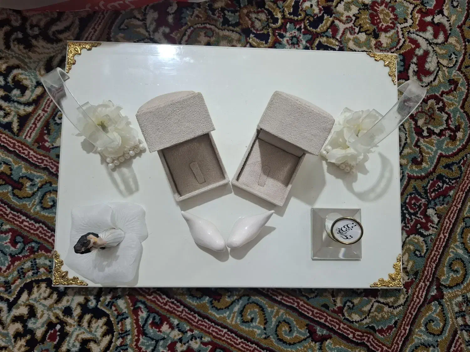 تور عروس باکس بله برون دسته گل عروس|صنایع دستی و سایر لوازم تزئینی|تهران, قاسم‌آباد|دیوار