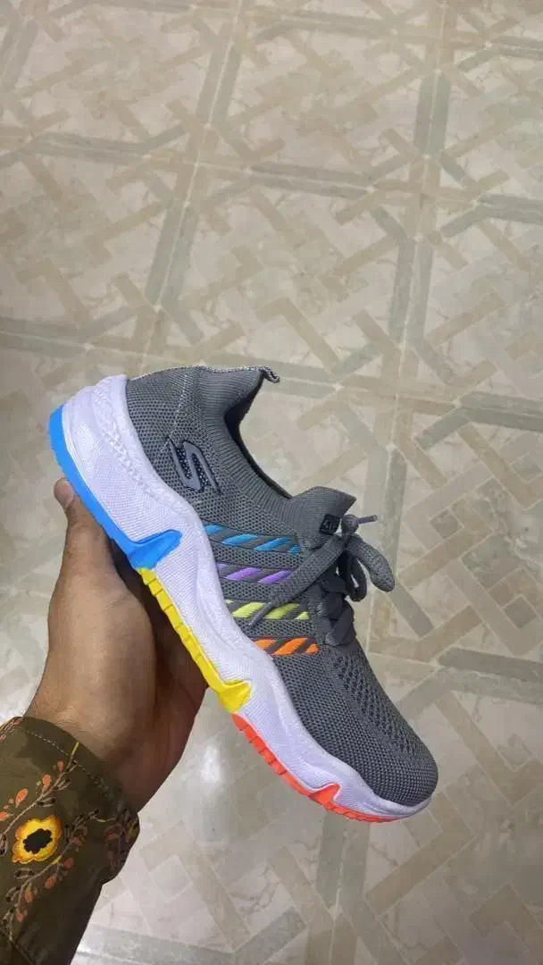 کفش پیاده روی|کیف، کفش، کمربند|کوهدشت, |دیوار