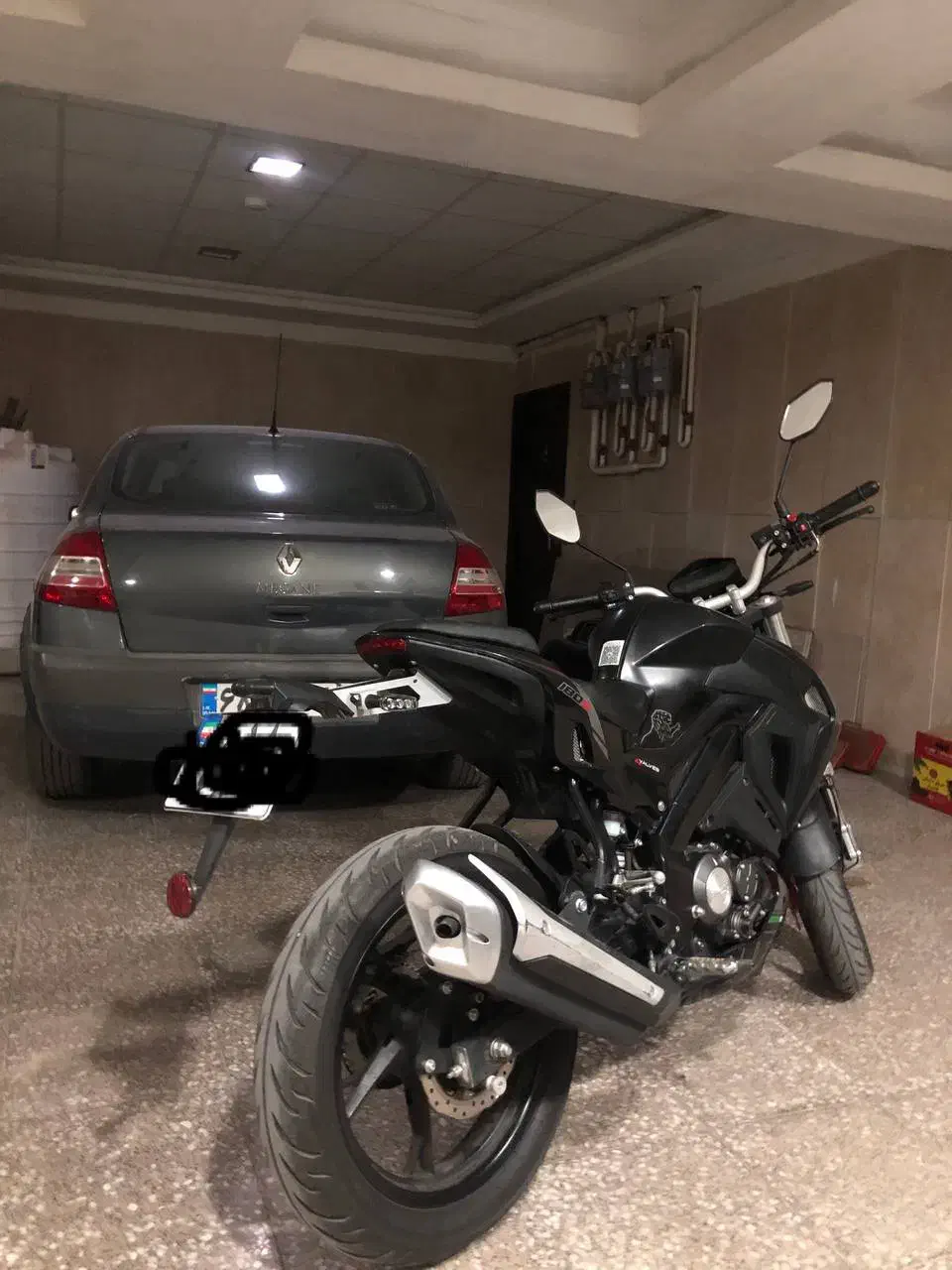 بنلی ۱۸۰s فوق العاده تمیز|موتورسیکلت|کرمان, |دیوار