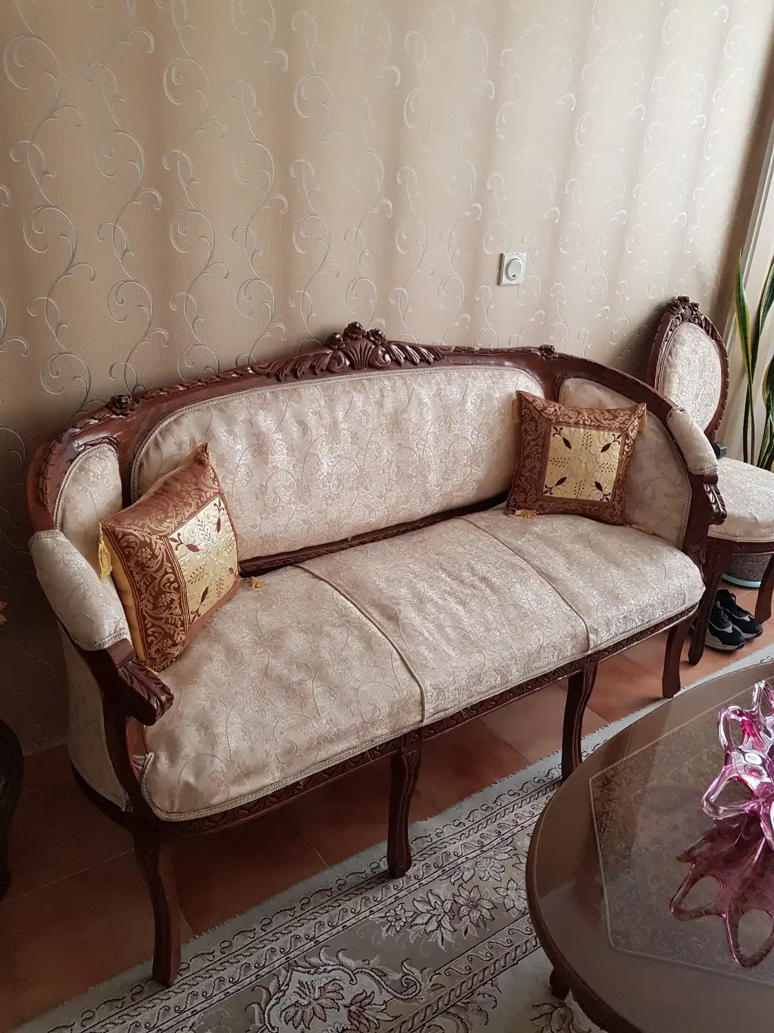 مبل هفت نفره|مبلمان خانگی و میز عسلی|تهران, کاشانک|دیوار