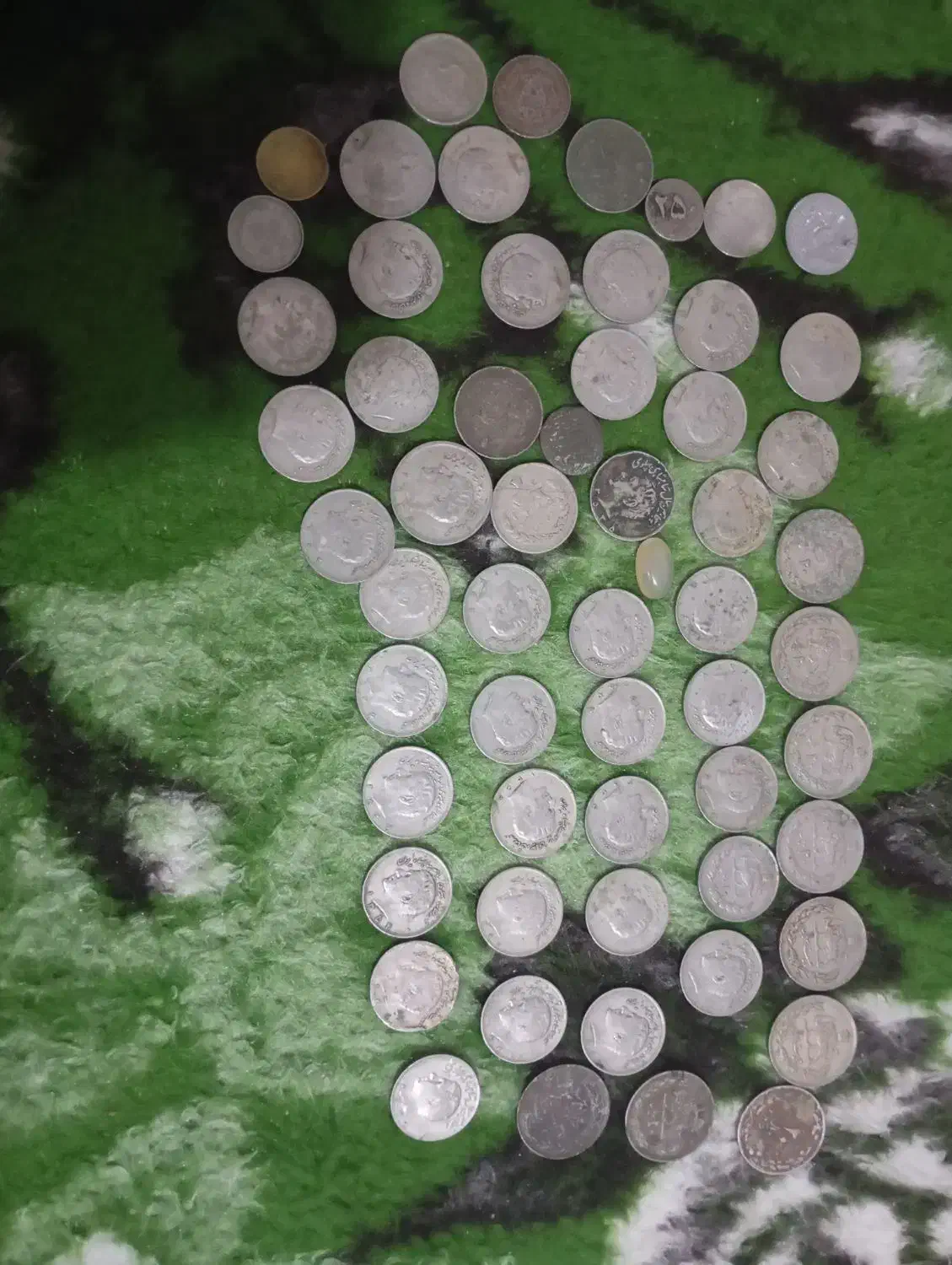 سکه های قدیمی|کلکسیون اشیاء عتیقه|گرمه, |دیوار