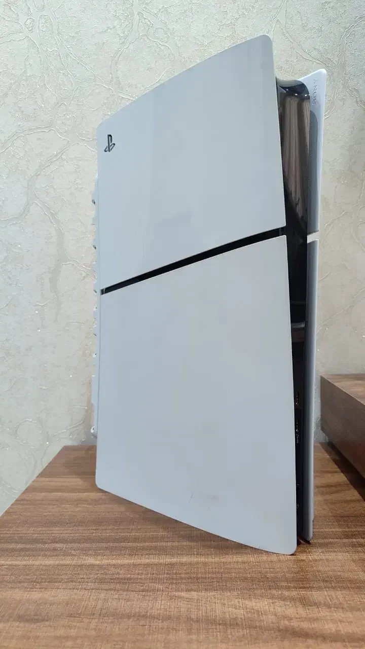 ps5 slime استاندارد نو نو استفاده نشده|کنسول، بازی ویدئویی و آنلاین|ری, حمزه‌آباد|دیوار