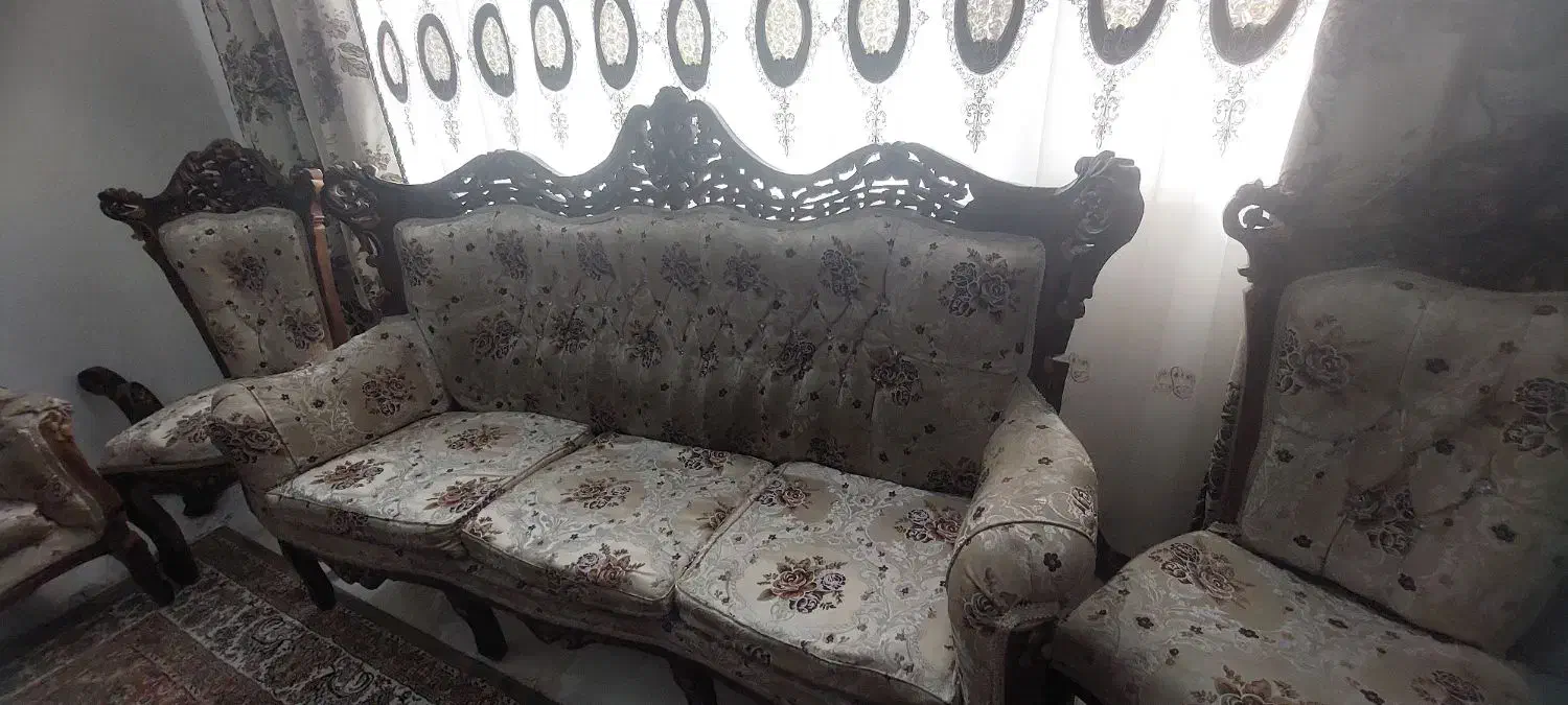 مبل ۹نفره سلطنتی چوب راش|مبلمان خانگی و میز عسلی|شهریار, شهرک امیریه|دیوار