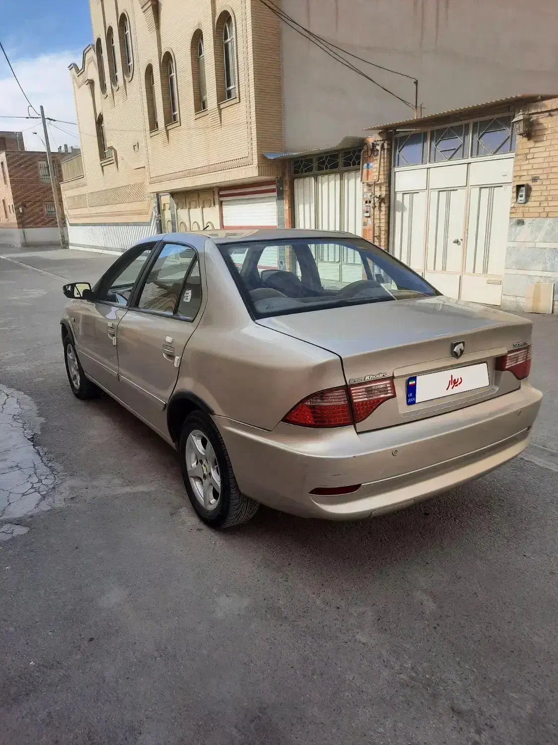 سورن بژ|خودرو سواری و وانت|نجف‌آباد, هفده شهریور|دیوار