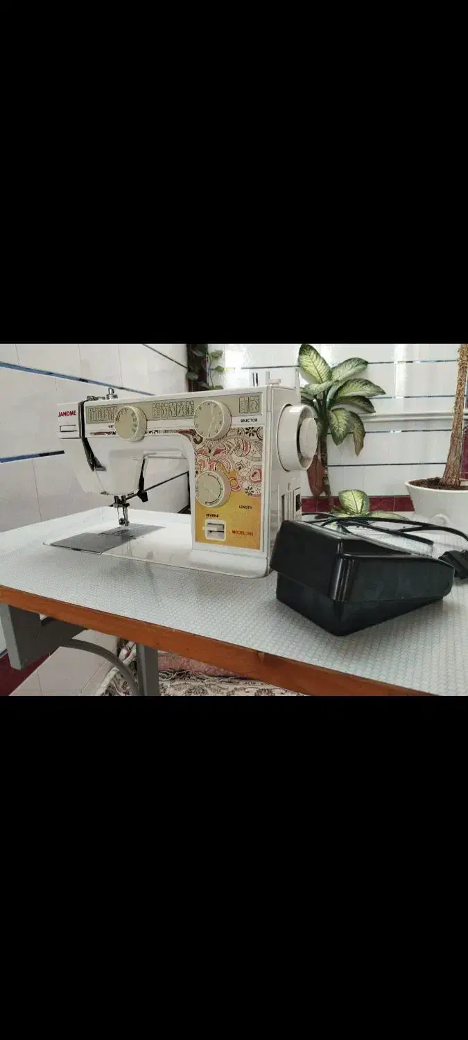 چرخ خیاطی ژانومه|چرخ خیاطی و ریسندگی|خرم‌آباد, |دیوار