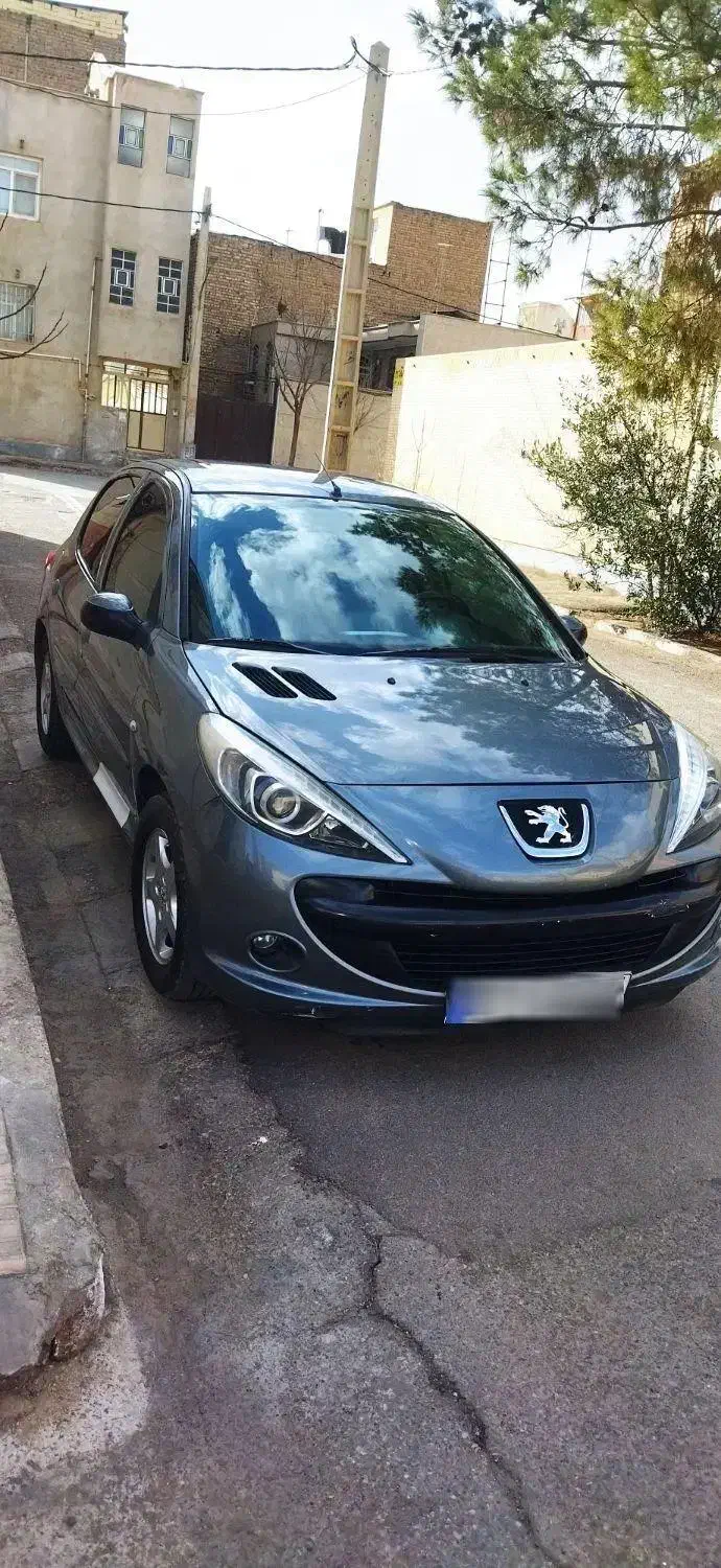 207|خودرو سواری و وانت|ساوه, |دیوار