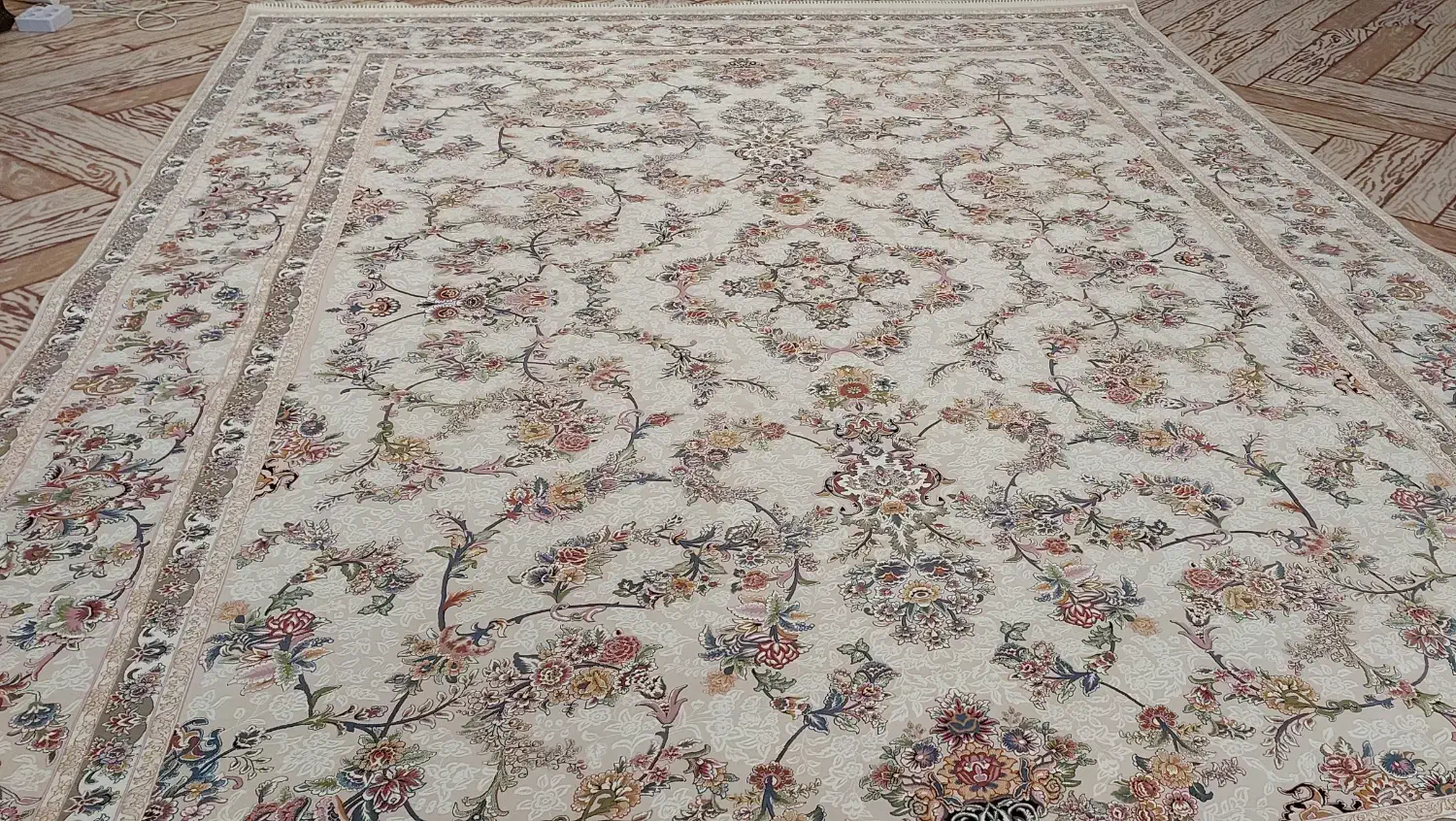 یک جفت فرش نو ۱۲متری برجسته۱۲۰۰شانه باتراکم۳۶۰۰|فرش|اردبیل, |دیوار