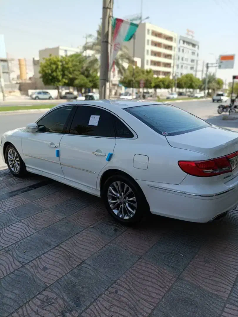 آزرا سفید صدفی ۲۰۱۱|خودرو سواری و وانت|بندر کنگان, |دیوار