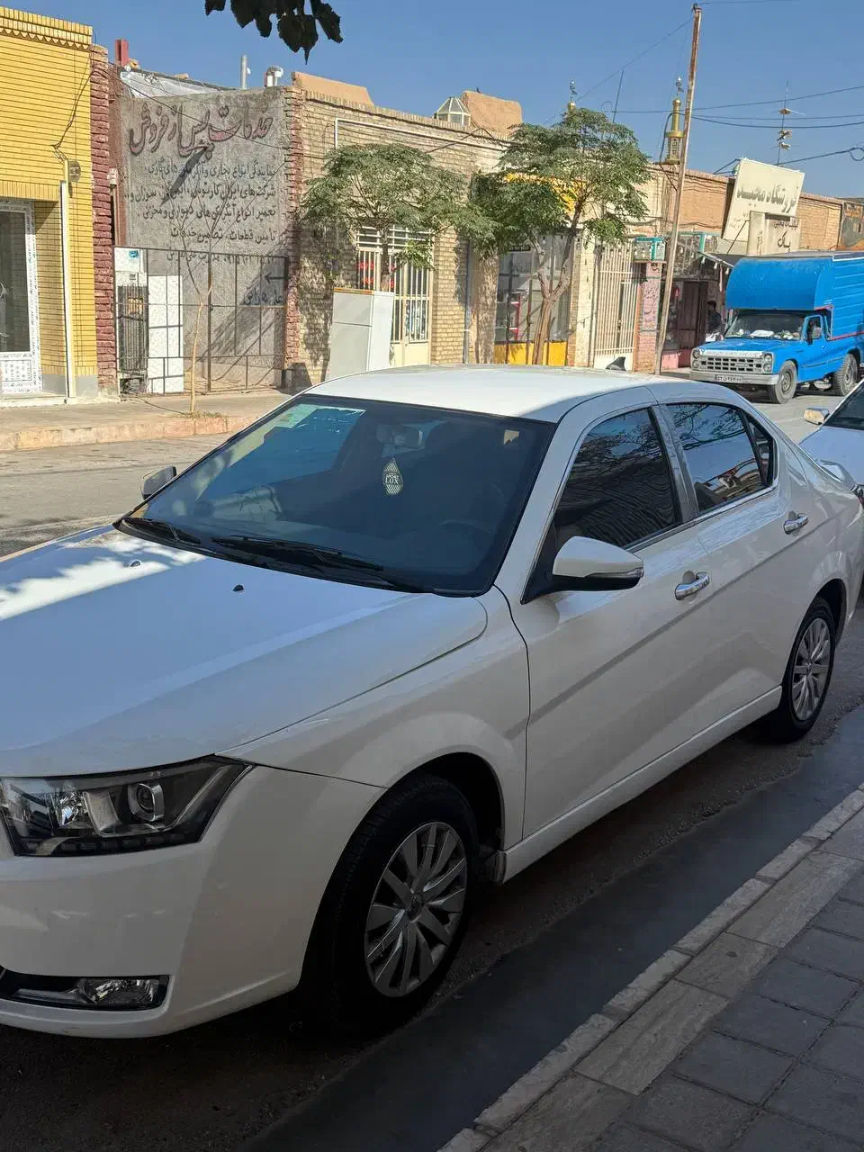 دنا پلاس مدل 99|خودرو سواری و وانت|یزد, |دیوار