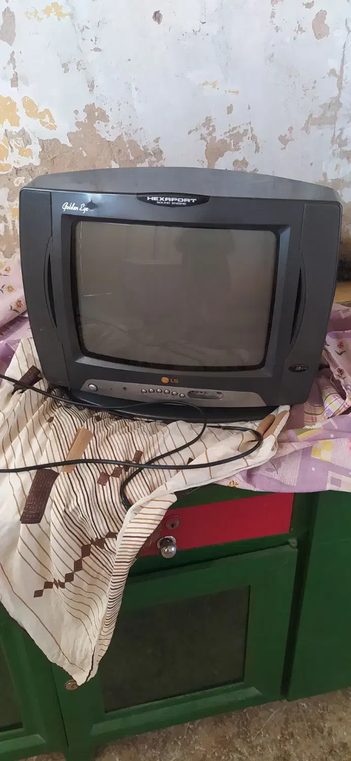 تلویزیون|تلویزیون و پروژکتور|لردگان, |دیوار