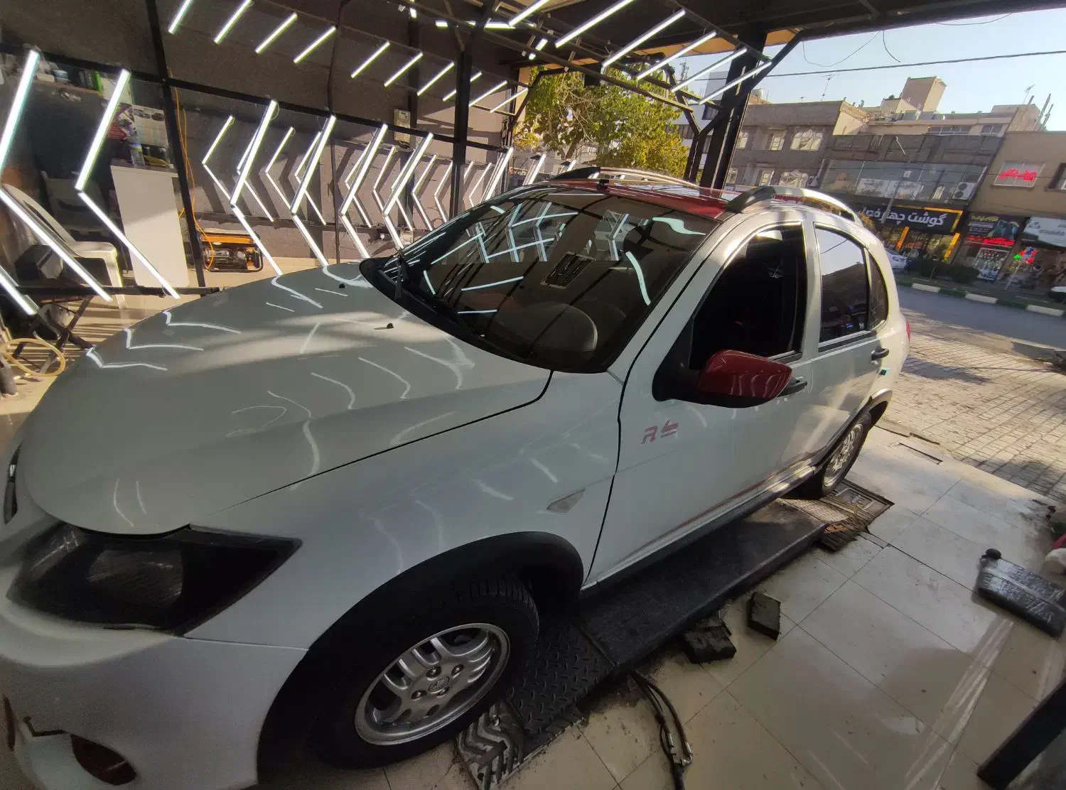 کوییک ار مدل ۱۴۰۰ سفید قرمز|خودرو سواری و وانت|مشهد, فدک|دیوار