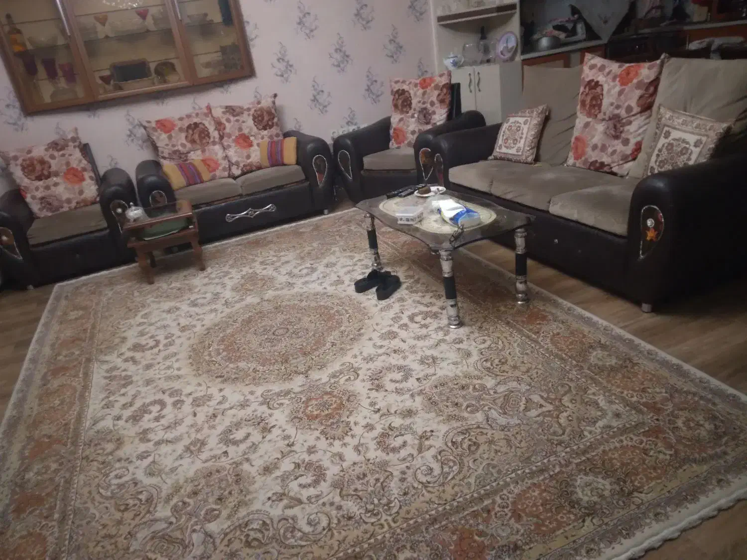 فروش مبل ۹ نفره|مبلمان خانگی و میز عسلی|اسکو, |دیوار