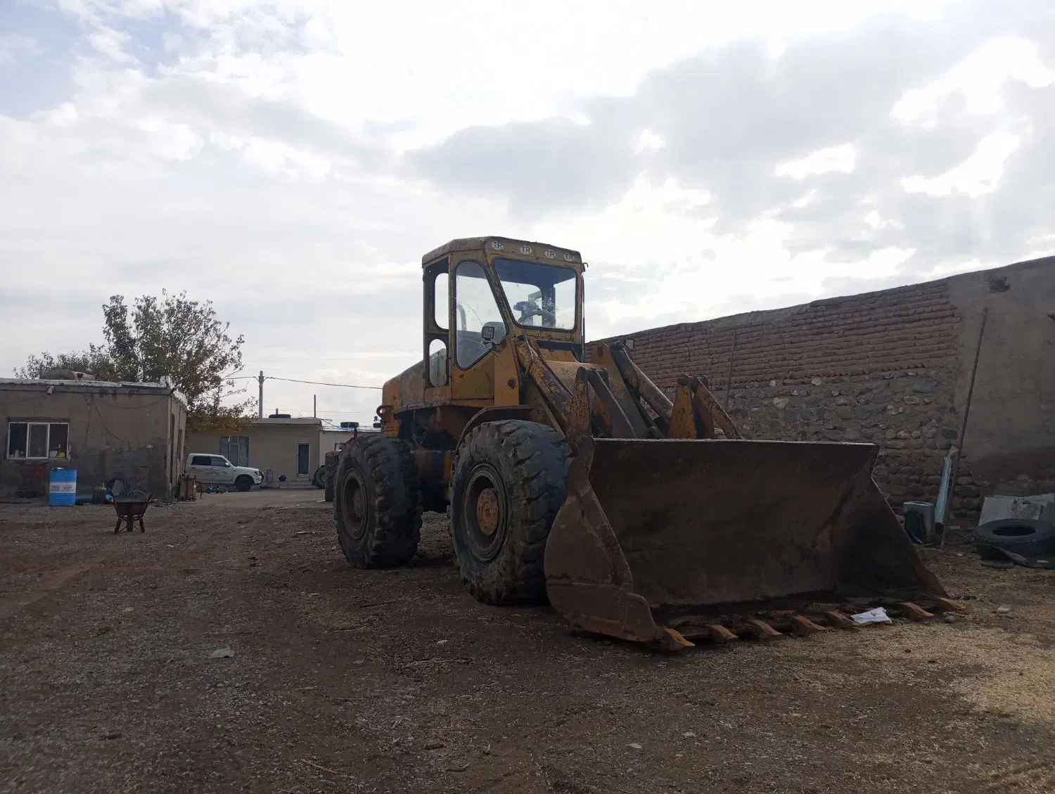 بیل لودر|خودرو سنگین|ایلخچی, |دیوار