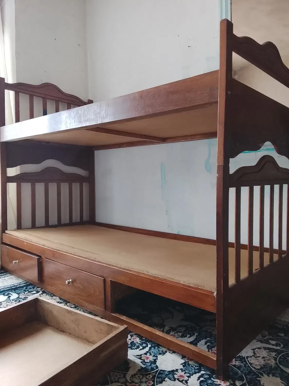 تخت دو طبقه|تخت و سرویس خواب|تهران, سوهانک|دیوار