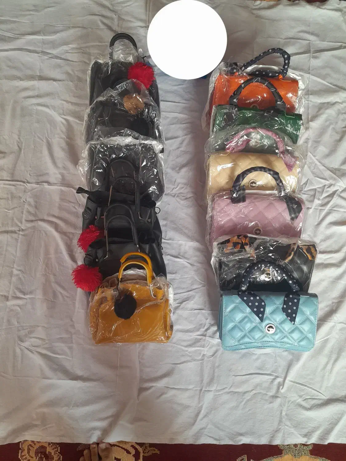 کیف|کیف، کفش، کمربند|بابا حیدر, |دیوار