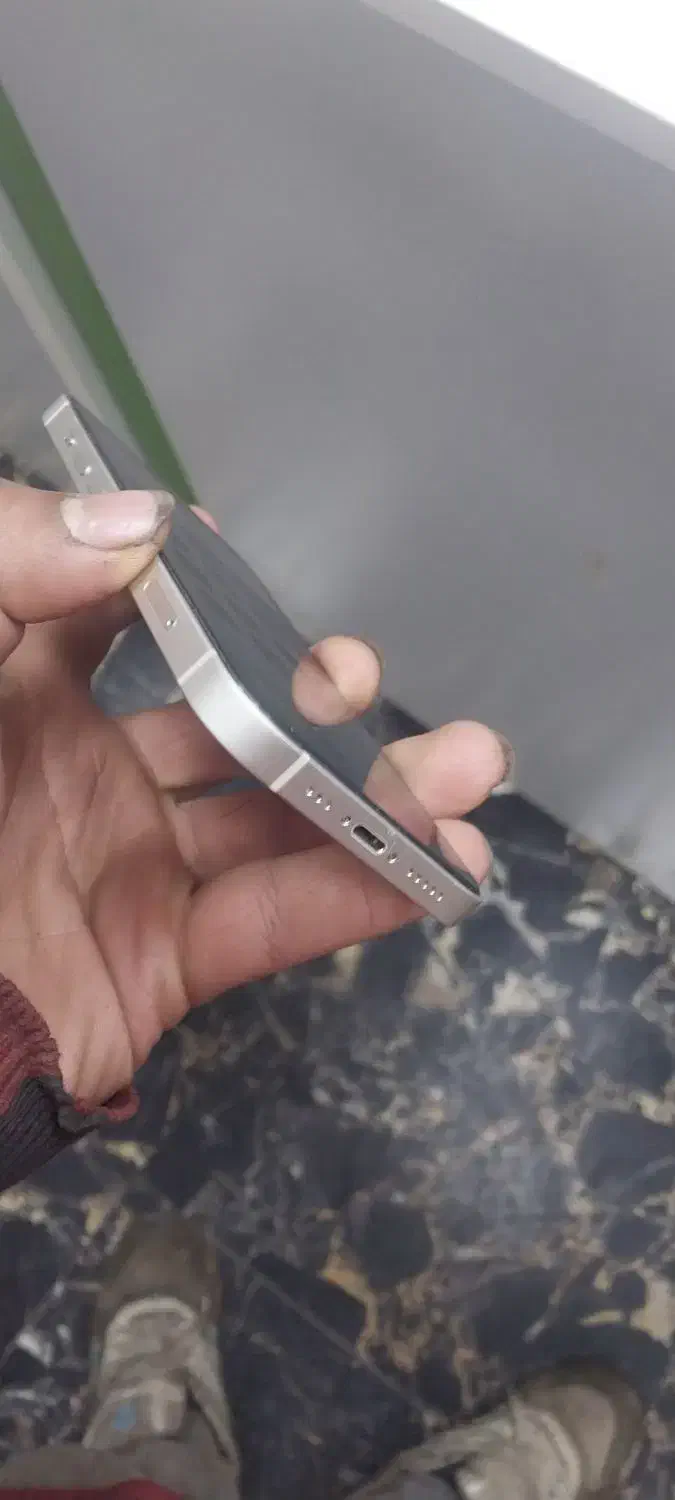 آیفون ۱۳ نرمال|موبایل|پارس‌آباد, |دیوار