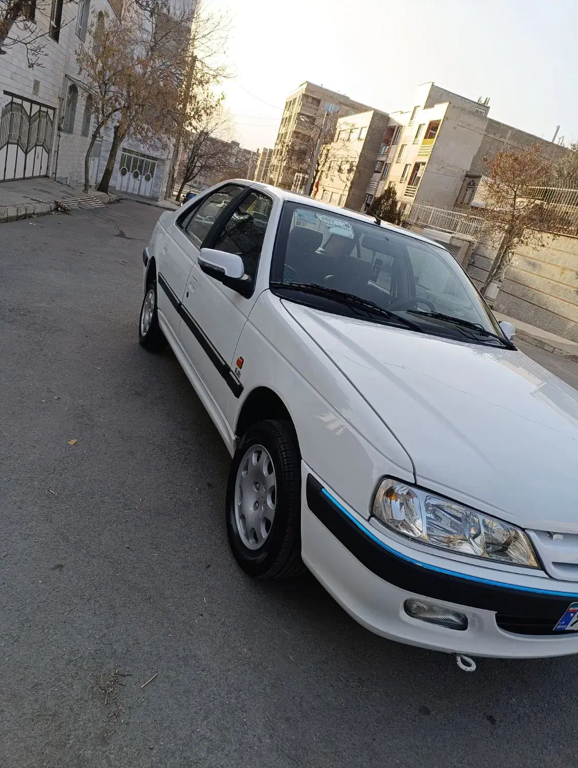 پارسxu7 مدل 92|خودرو سواری و وانت|ملایر, |دیوار