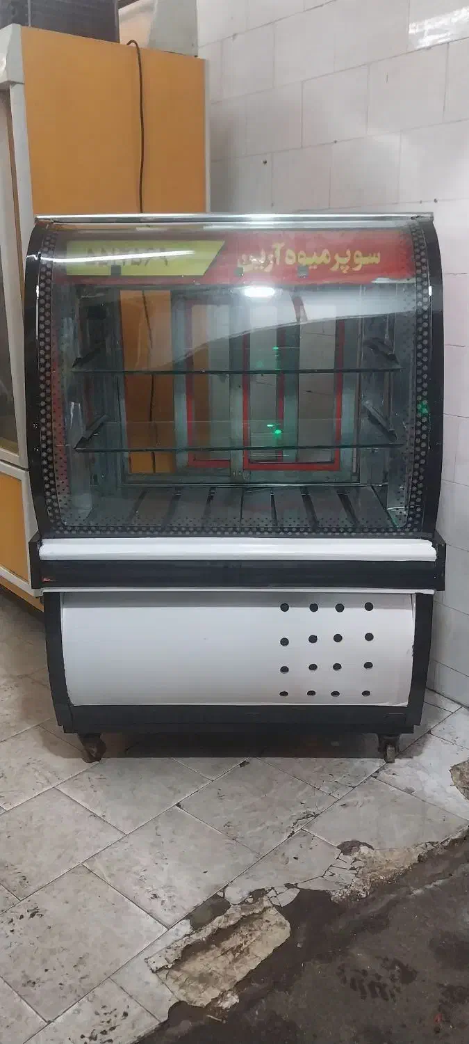 یخچال ایستاده ویترینی کبابی وغیره|فروشگاه و مغازه|رشت, خواهر امام|دیوار