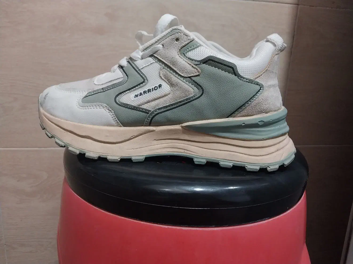 کفش اسپرت زنانه و دخترانه سایز37|کیف، کفش، کمربند|تهران, هاشمی|دیوار