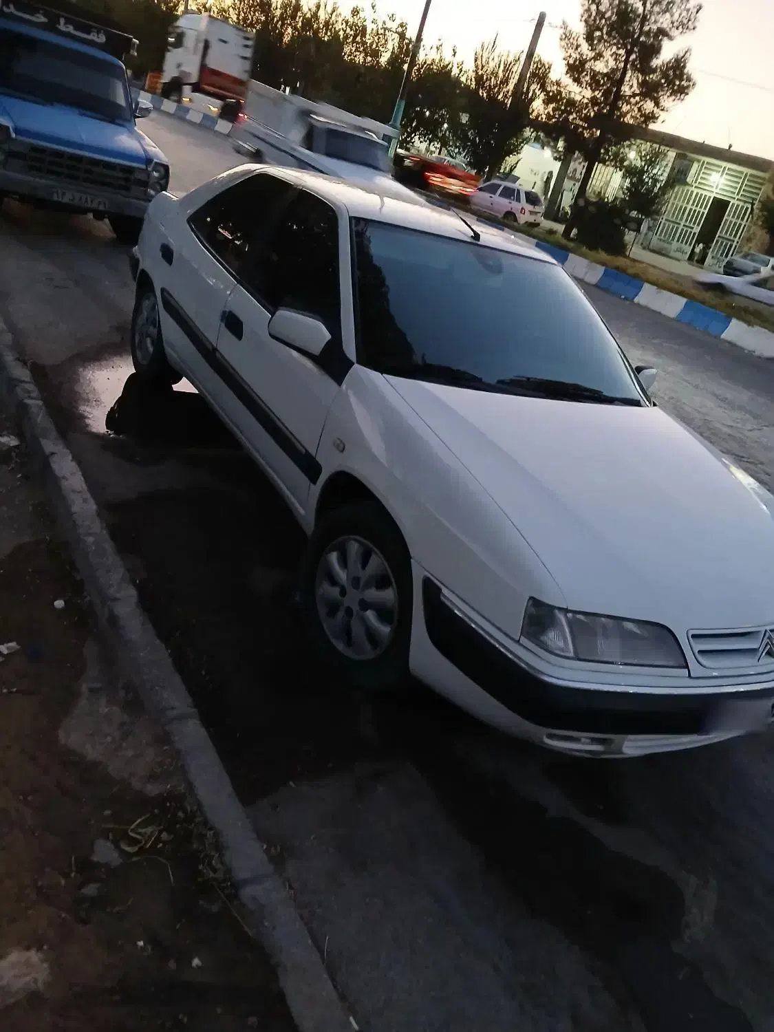 سیتروئن زانتیا 2000cc، مدل ۱۳۸۸|خودرو سواری و وانت|آباده, |دیوار