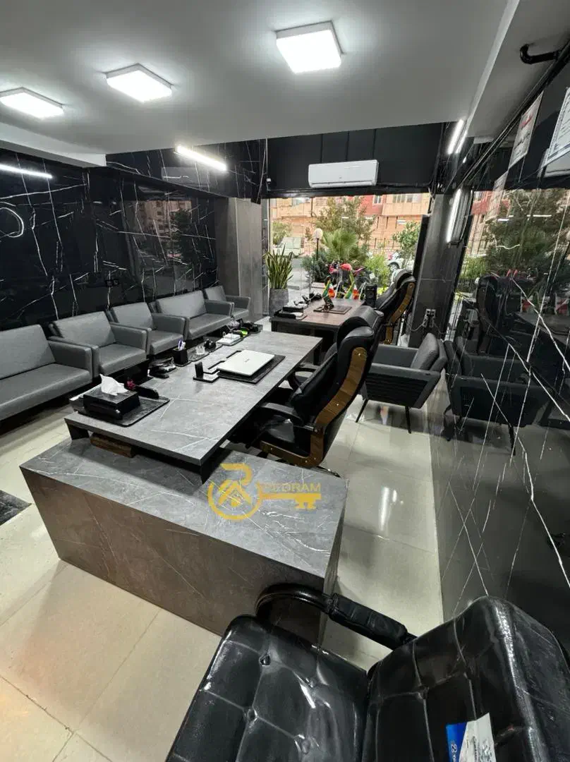 استخدام مشاور املاک خانم باحقوق(۱۵ میلیون ماهانه)|استخدام بازاریابی و فروش|پرند, فاز ۴|دیوار