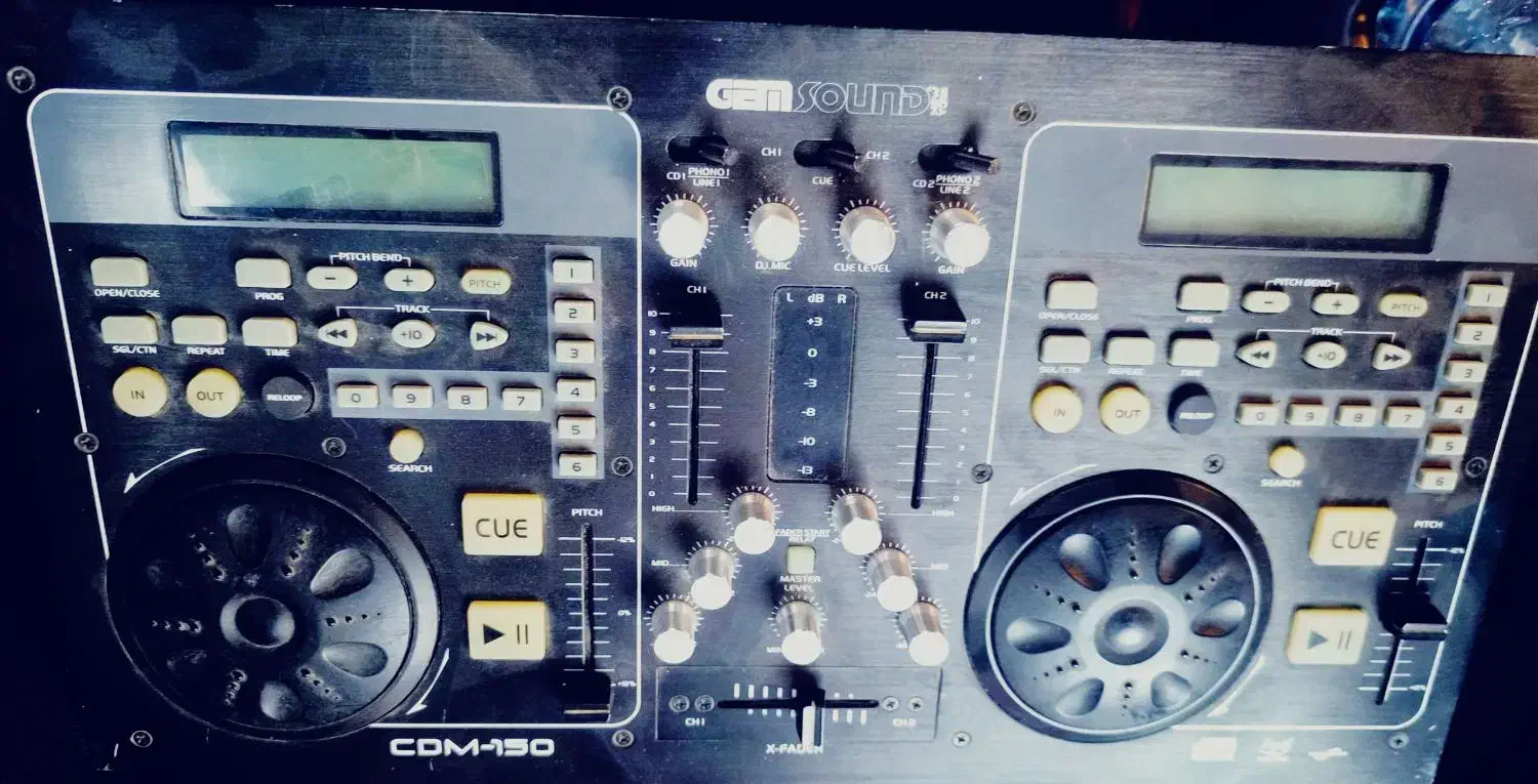 دستگاه دی جی و کنترلر|آلات موسیقی|تهران, فردوس|دیوار