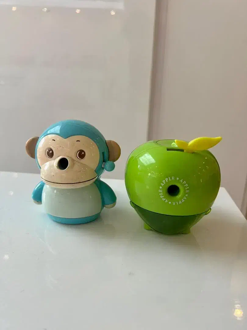 عروسک اسباب بازی|اسباب‌بازی بچه|رشت, گلسار|دیوار