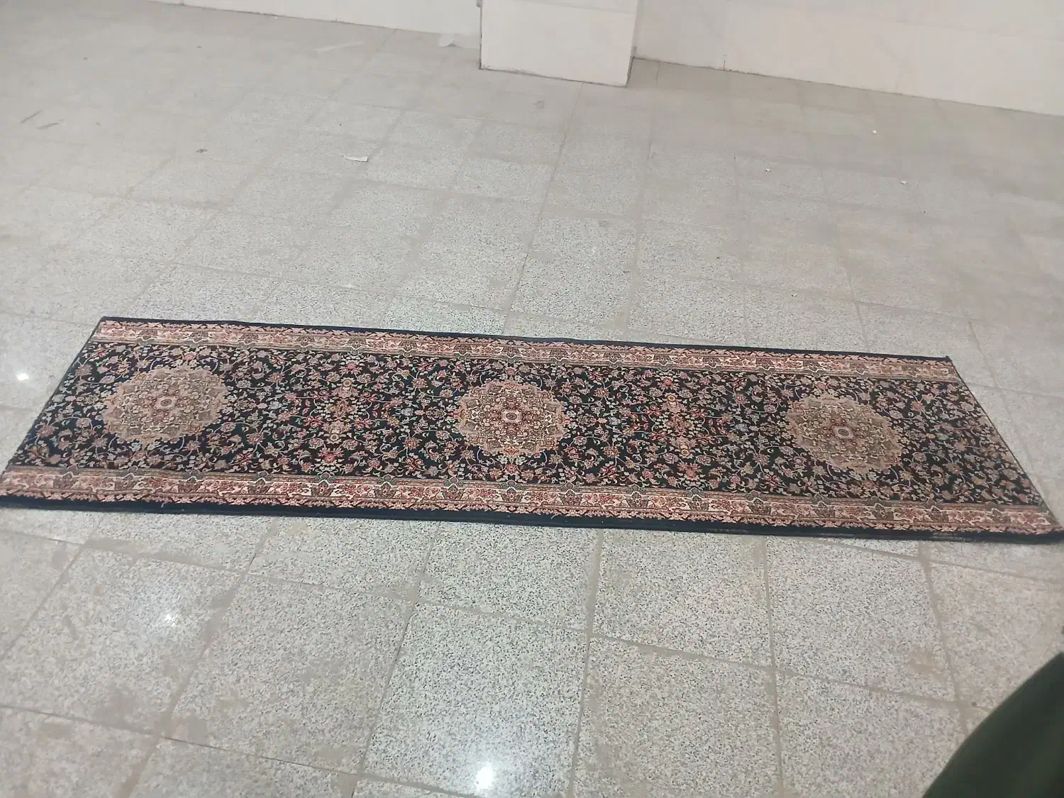 فرش کناره|فرش|نسیمشهر, |دیوار