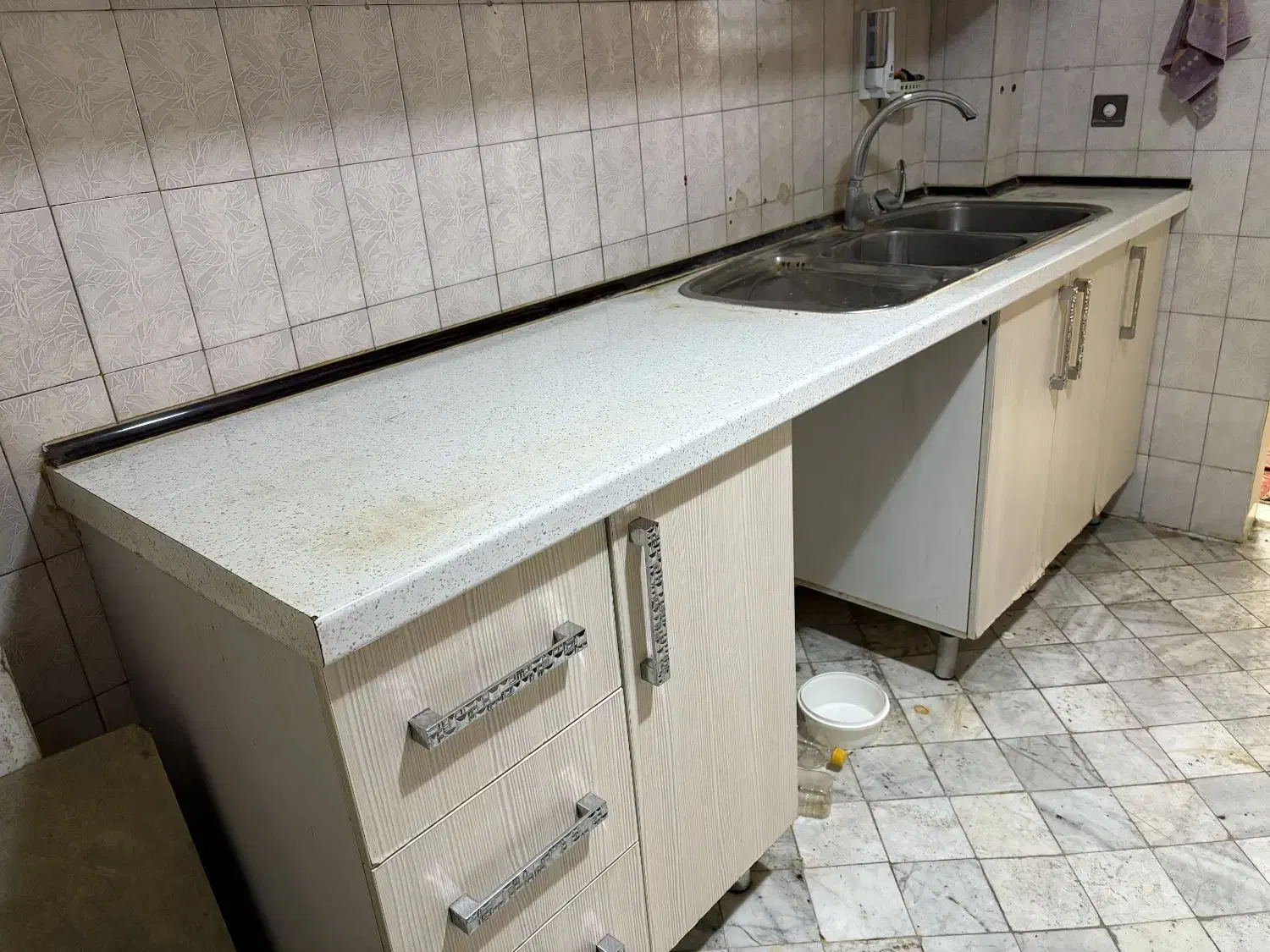 کابینت کارکرده تمیز و سالم|مصالح و تجهیزات ساختمان|تهران, پرستار|دیوار