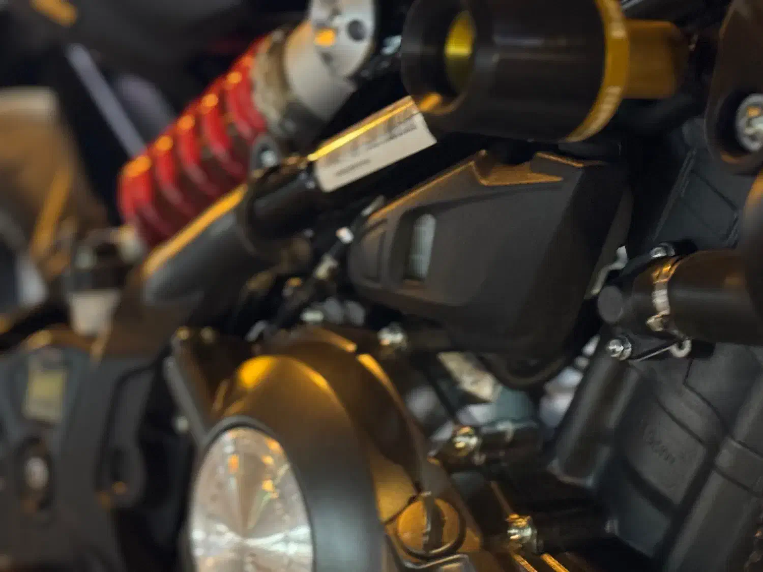 فروش بنلی گلد مدل۴۰۱|موتورسیکلت|مریوان, |دیوار