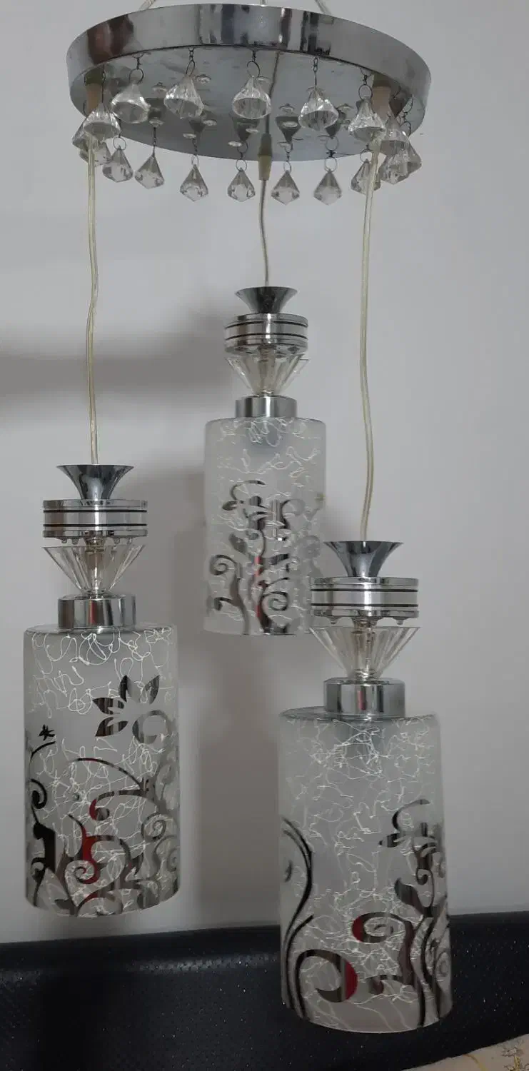 لوستر آویز ولامپ هالوژن|لوستر و چراغ آویز|همدان, |دیوار