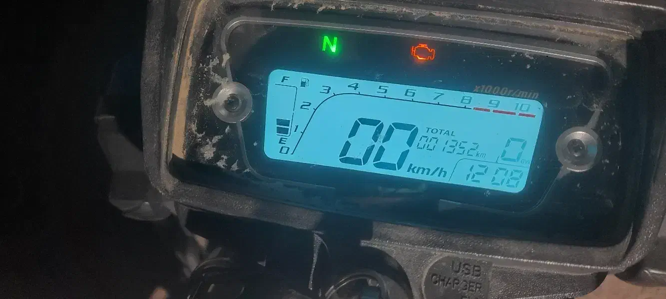 هندا ۲۰۰ سنین ۴۰۳|موتورسیکلت|ششطراز, |دیوار