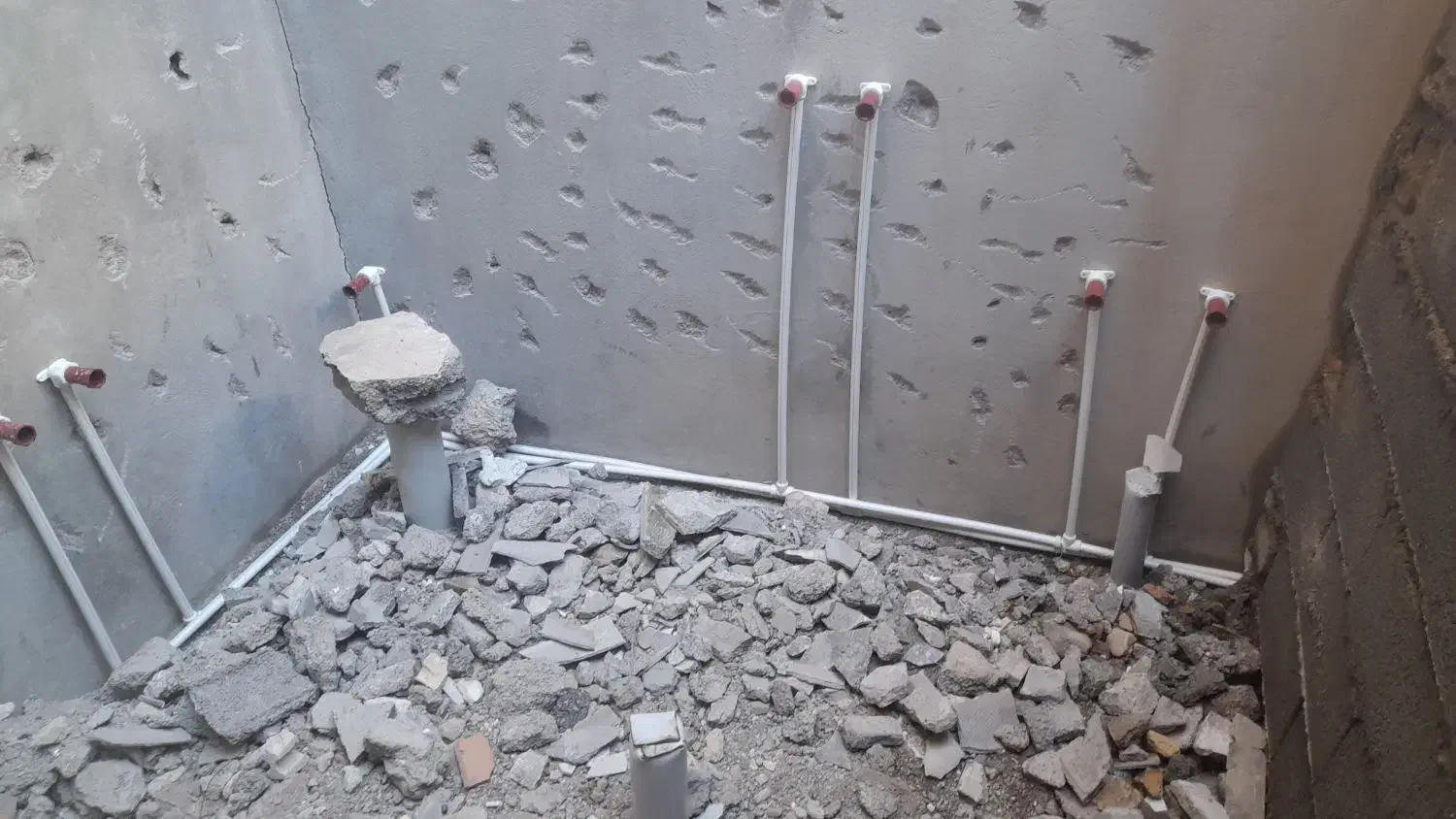 نصاب و تعمیر لوله کشی|خدمات پیشه و مهارت|ایلام, |دیوار