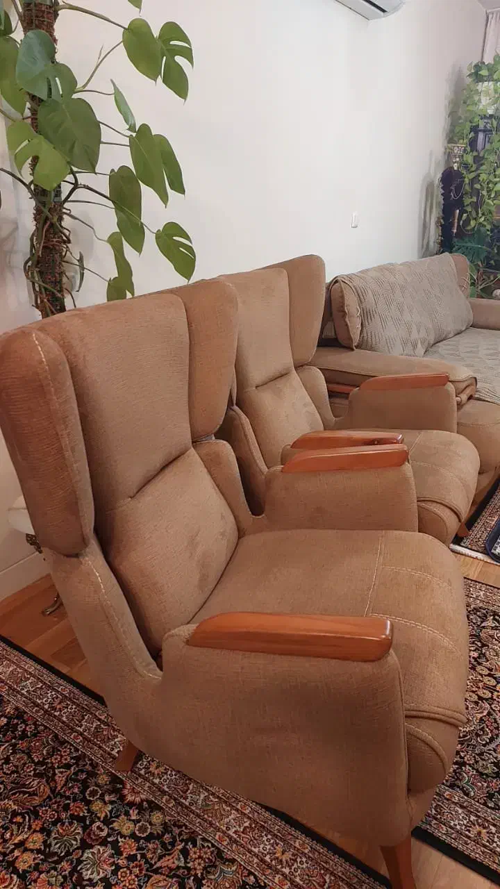 دو عدد صندلی تکی نونو|صندلی و نیمکت|ارومیه, |دیوار