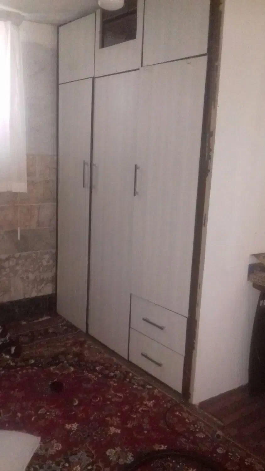 کمددیواری لباس وجارختخوابی|جاکفشی، کمد، دراور|شاندیز, |دیوار