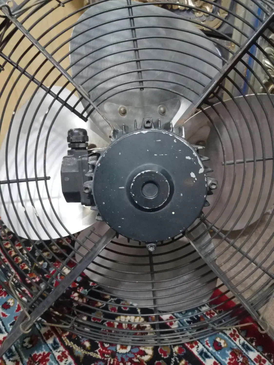 هوا کش صنعتی|پنکه و تصفیه‌کنندهٔ هوا|تهران, هروی|دیوار