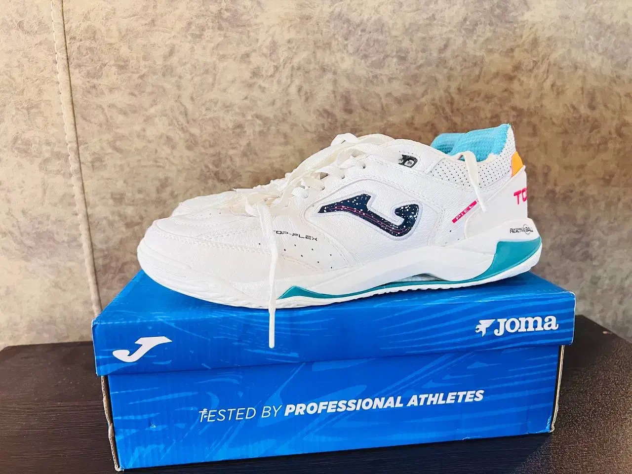 جوما تاپ فلکس پلاسJOMA TOP FLEX PLUS 2502سایز۴۳.۵|تجهیزات ورزشی|ماکو, |دیوار