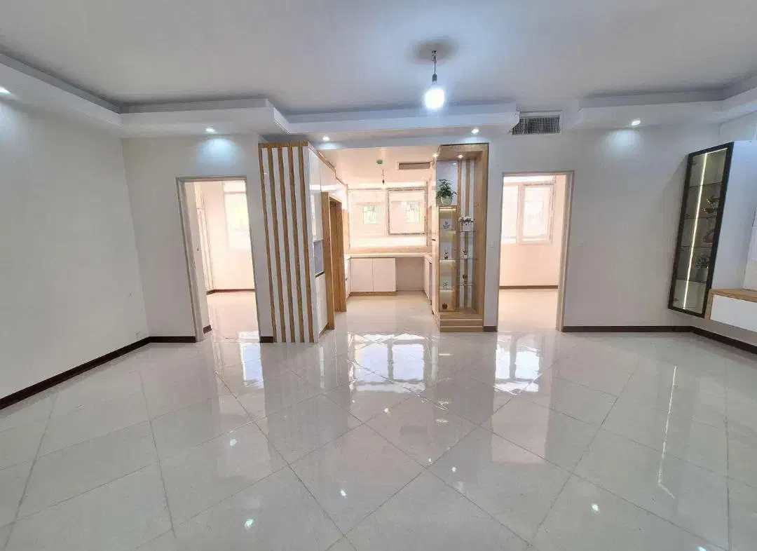 آپارتمان/۸۰متری/نوساز/ با پارکینگ/ترکاشوند