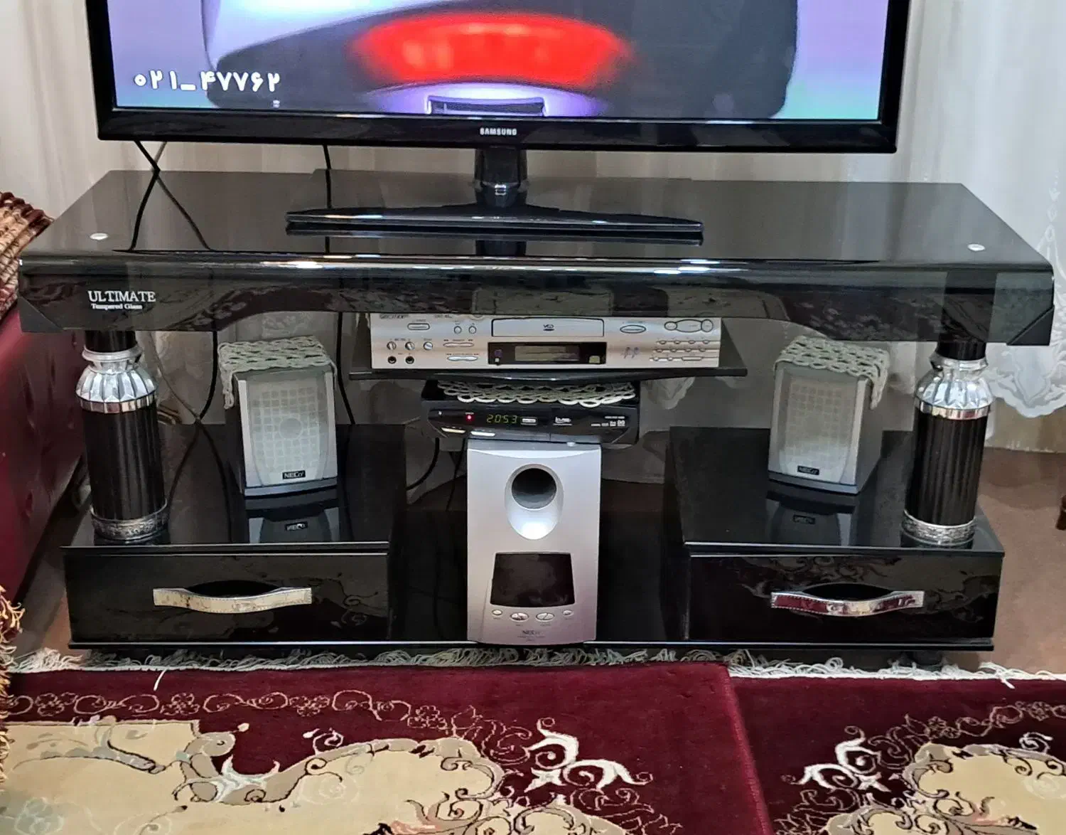 میز تلویزیون شیشه ای|میز تلویزیون|سبزوار, امیر کبیر|دیوار