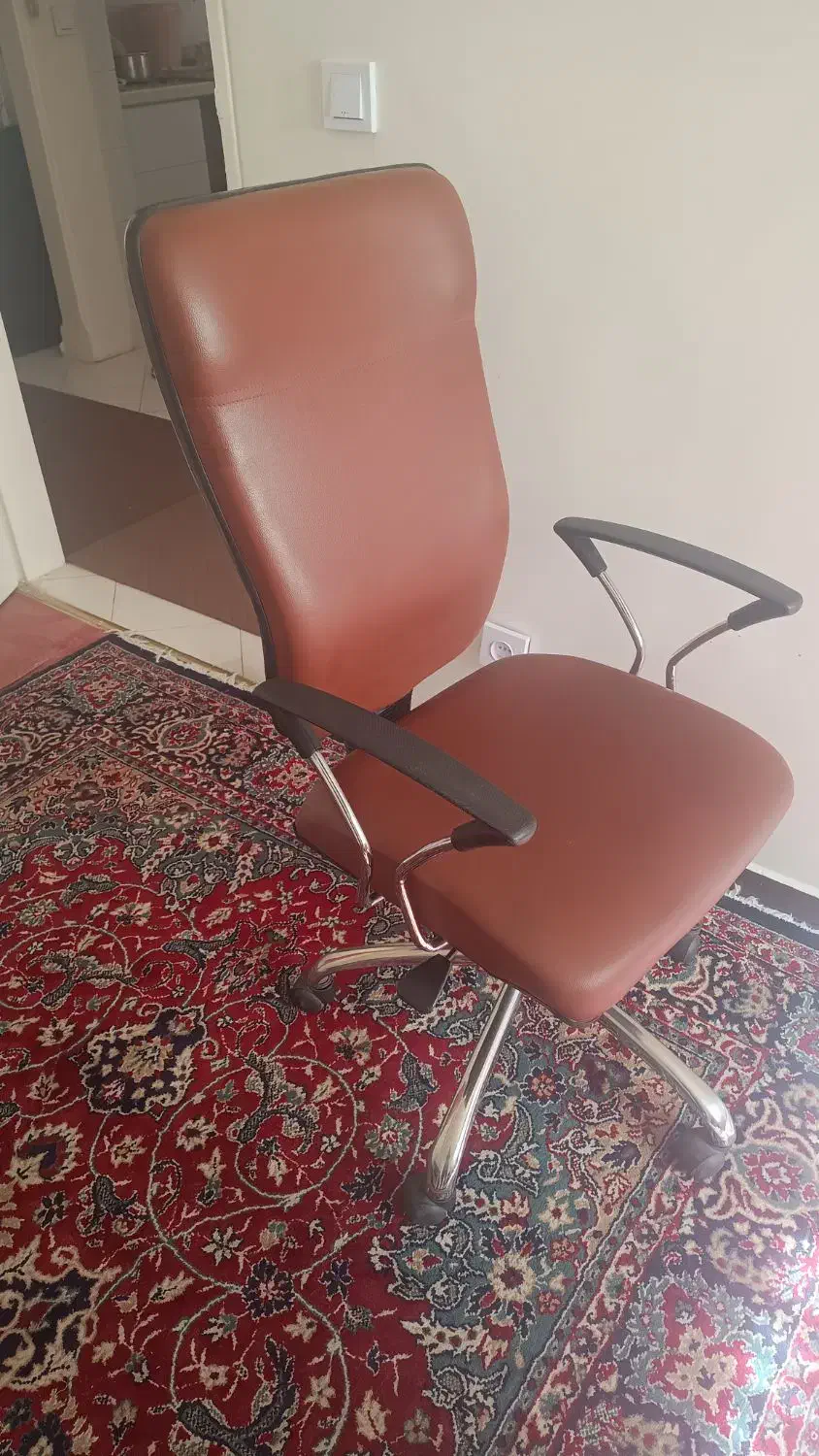 صندلی قابل استفاده محیط اداری وکاری ومیزکامپیوتر|دفتر کار|پردیس, فاز ۱|دیوار