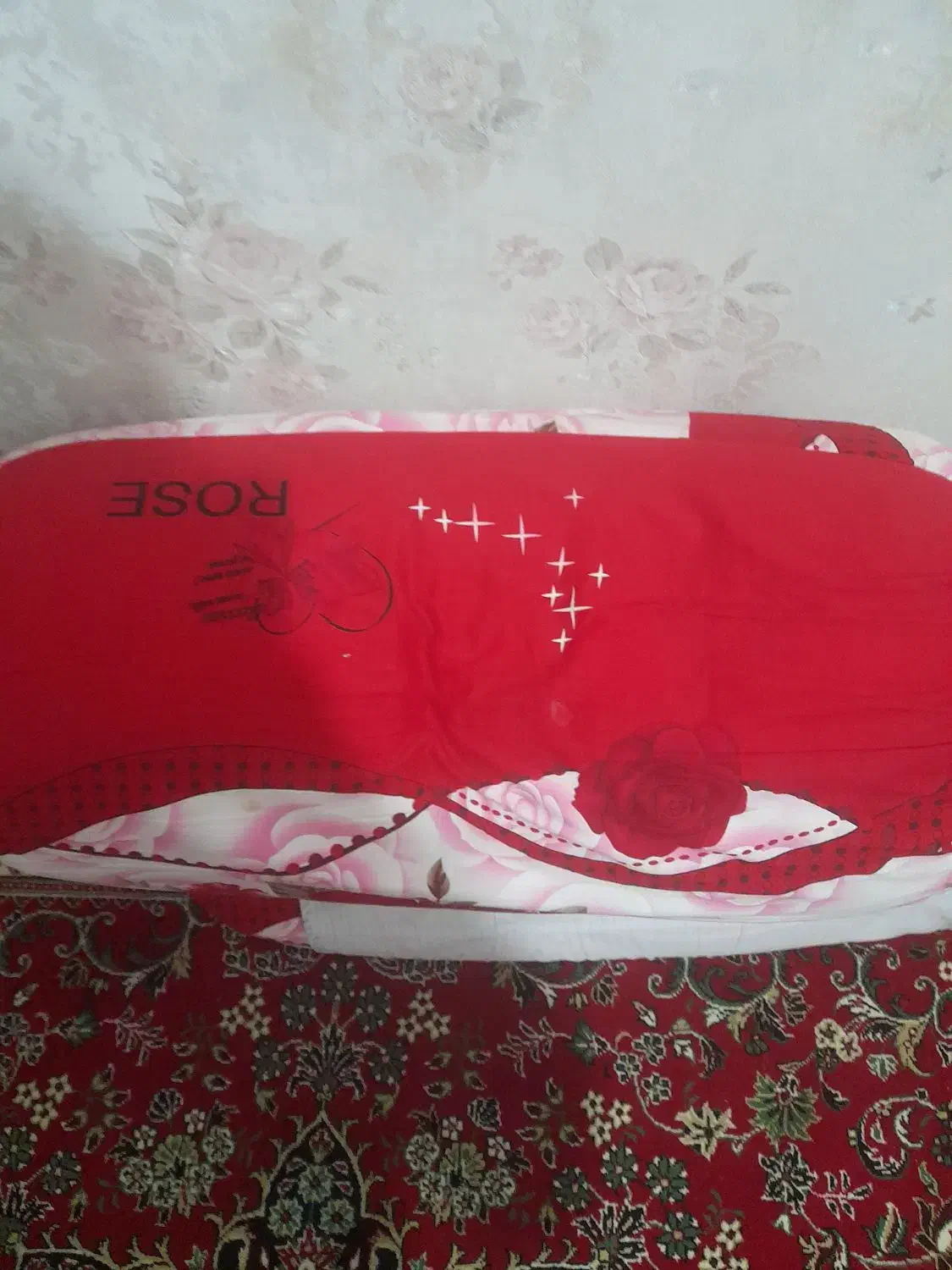 بالش بزرگ|رختخواب، بالش، پتو|اردبیل, |دیوار