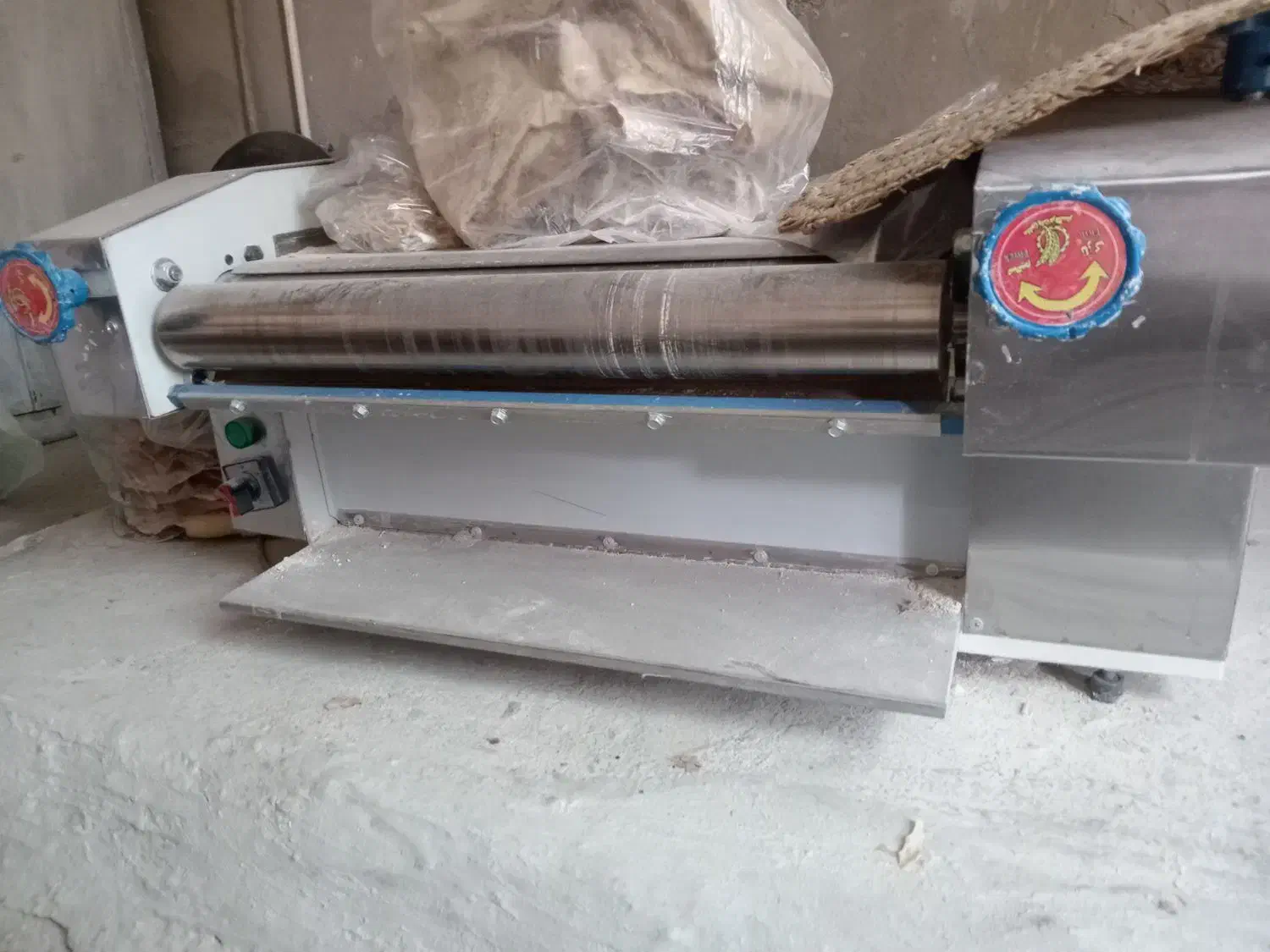 دستگاه خمیر پهن کن|ماشین‌آلات صنعتی|برازجان, |دیوار