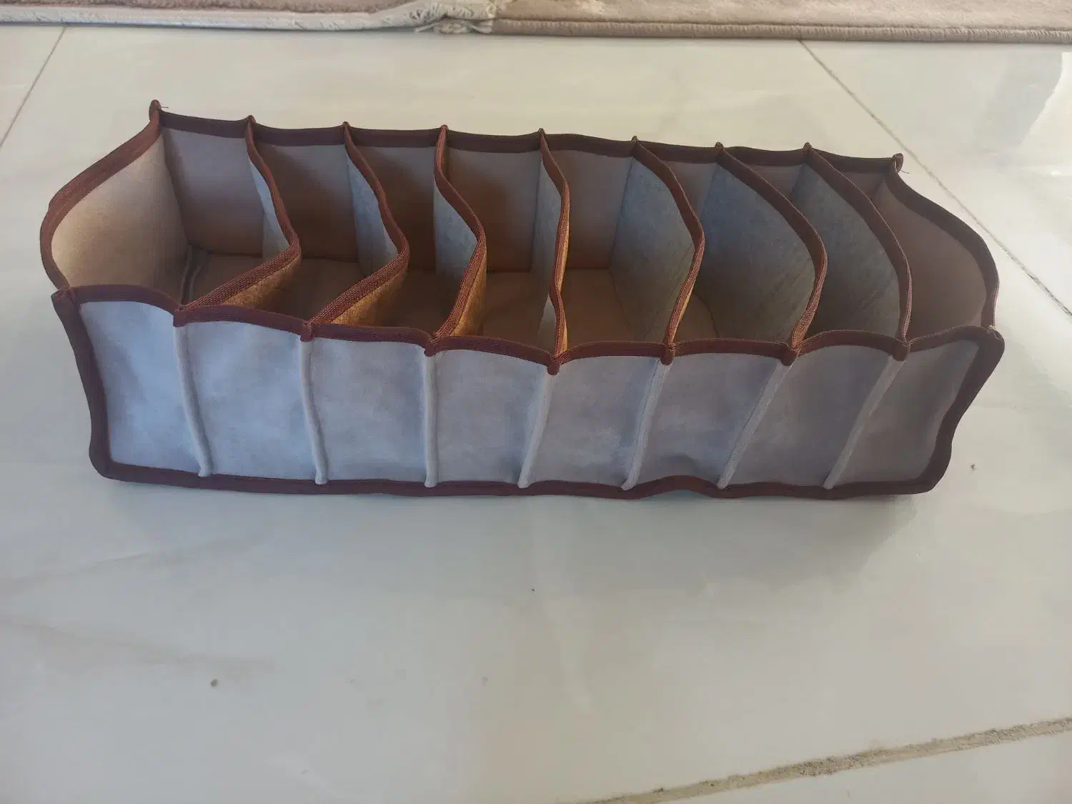 کاورقابلمه ونظم دهنده ی مخمل|آبچکان و نظمدهنده ظروف|قروه, |دیوار