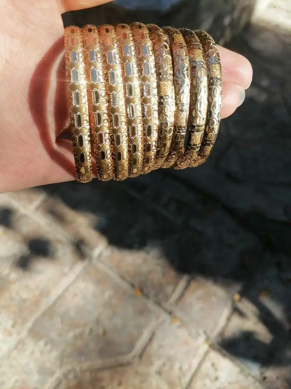 فروش 9 عدد النگو به وزن 32 گرم 200 بالا تابلو|جواهرات|بم, |دیوار