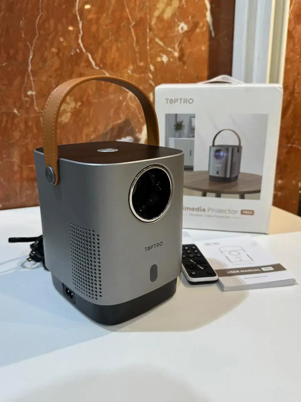 ویدیو پروژکتور|تلویزیون و پروژکتور|اندیشه, اندیشه فاز ۳|دیوار