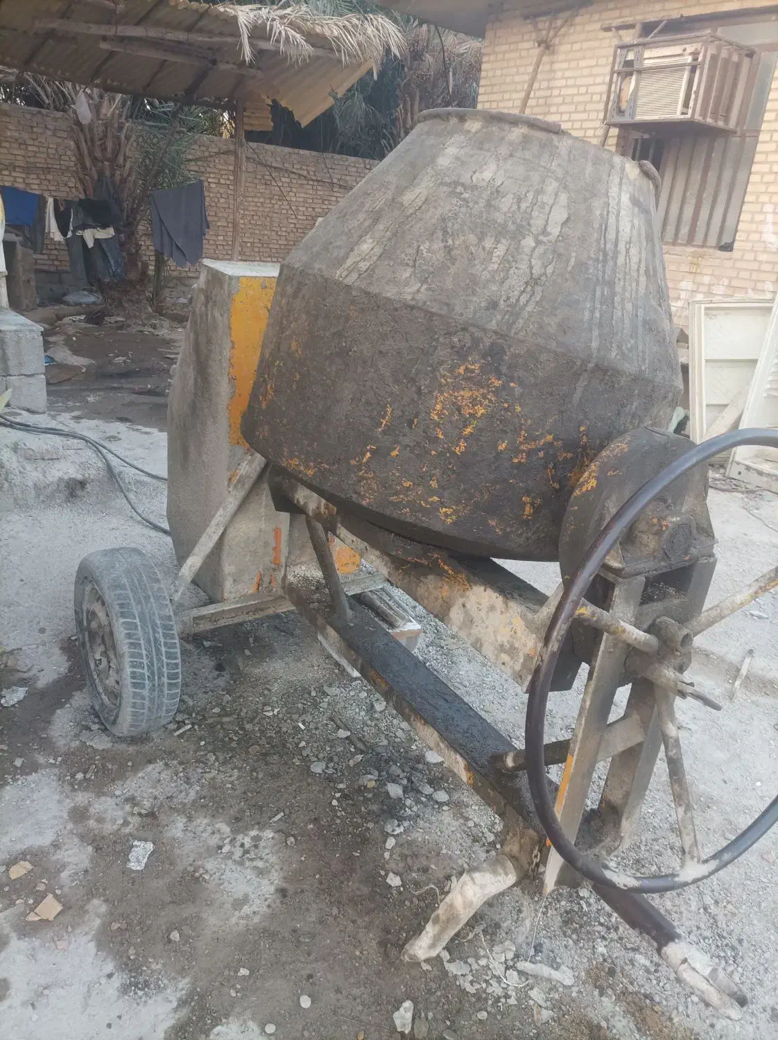 میکسر بتون ریزی|مصالح و تجهیزات ساختمان|بندر ماهشهر, |دیوار