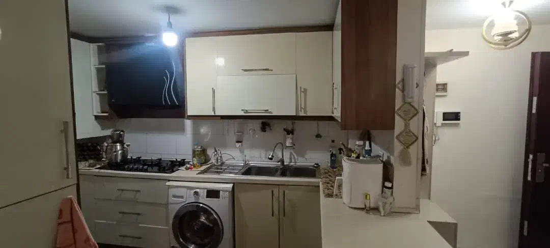 فاز ۶ /شمال /دو خواب /تخلیه|اجارهٔ آپارتمان|پرند, فاز ۶|دیوار