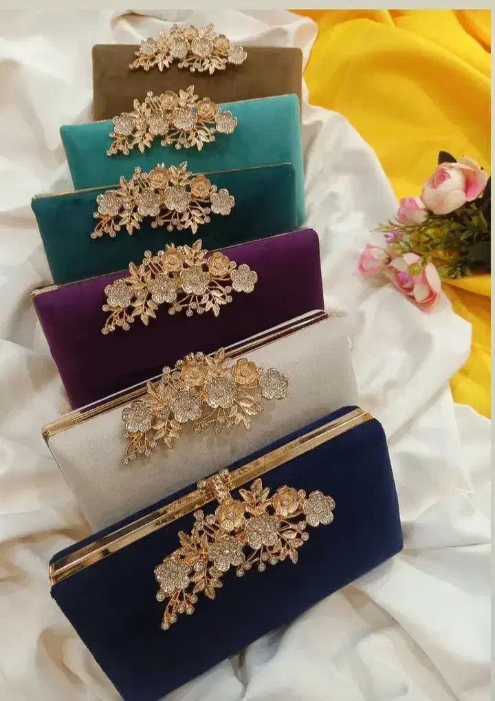 کیف مجلسی .اسپرت .کوله .کیف پول ولوازم آرایش|کیف، کفش، کمربند|چالوس, |دیوار