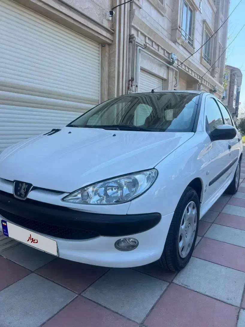 پژو۲۰۶تیپ ۵مدل۹۶بیرنگ|خودرو سواری و وانت|رشت, معلم|دیوار