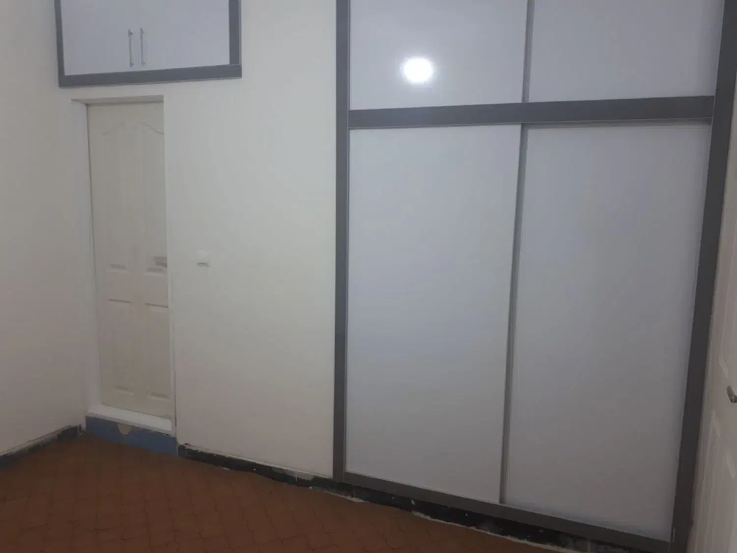 خانه ای مدرن باموقعیت عالی|فروش آپارتمان|کبودرآهنگ, |دیوار